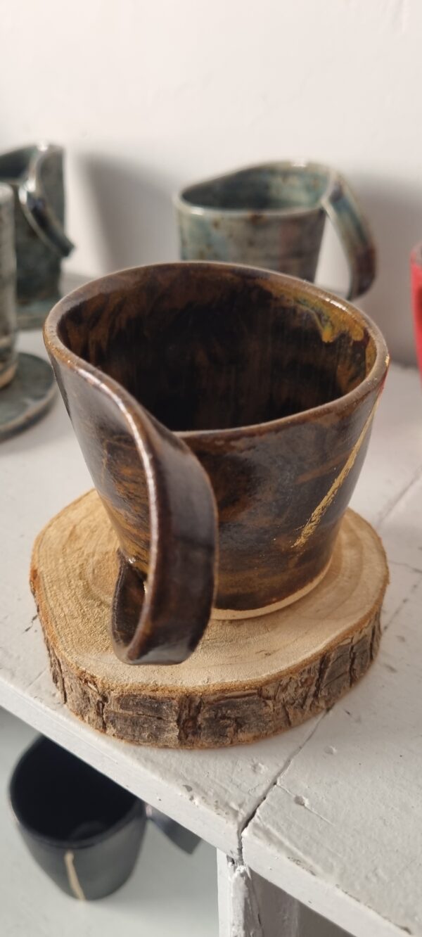 Tasse pour gaucher en céramique – Image 5